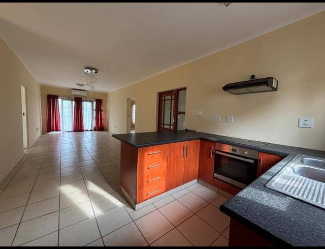 3 BEDROOM TOWNHOUSE FOR SALE IN RESERVOIR HILLS